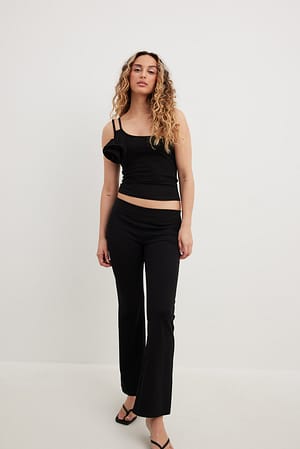 Low Waist Jersey Pants Outfit