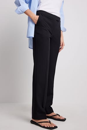 Black Anzughose mit niedriger Taille