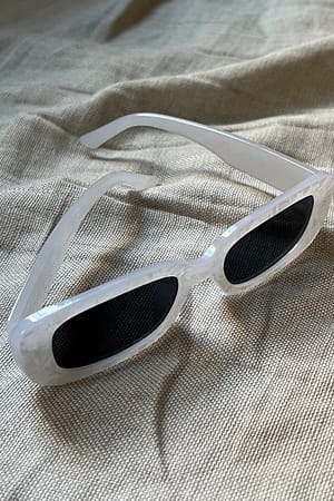 Marble Sunglasses White | NA-KD