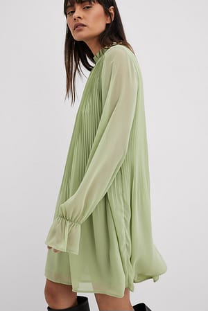Dusty Light Green Geplooide mini-jurk