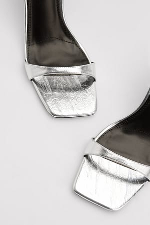Silver Glansiga högklackade sandaler