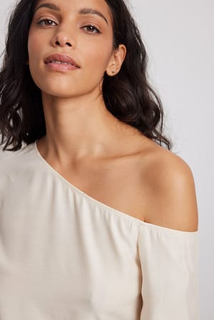 Offwhite One shoulder top