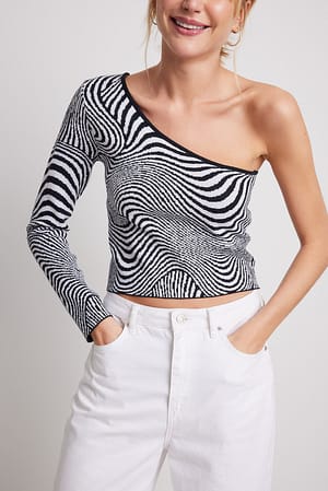 Black/White One Shoulder Jacquard Knitted Top