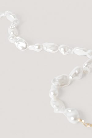 Oversize Pearl Necklace White | NA-KD