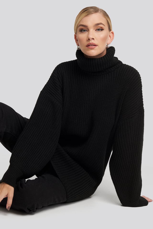 Oversized High Neck Long Knitted sweater Black