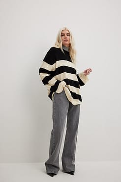 Oversized Knitted Wide Stripe Sweater Outfit