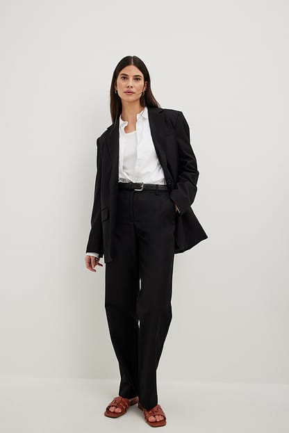 Black Oversized Tailored-fit Blazer