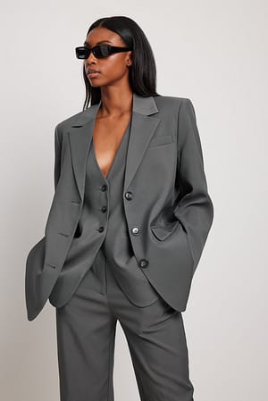 Grey Oversized blazer met drie knopen