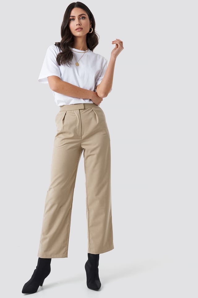 Pleated Trousers Beige