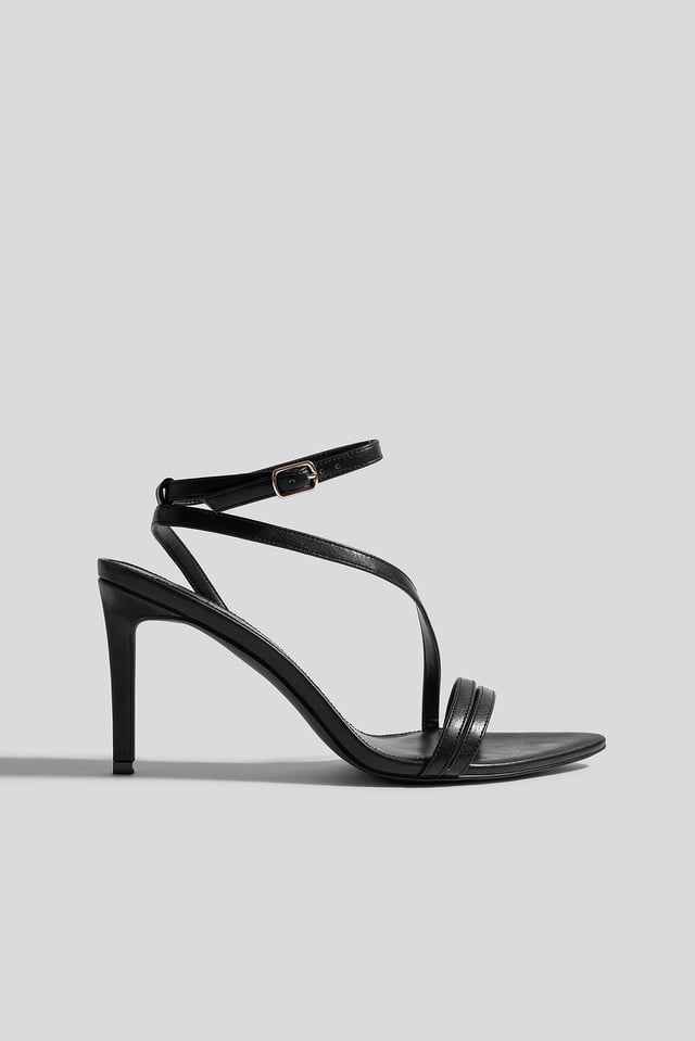 Pointy Sole Strappy Heels Black