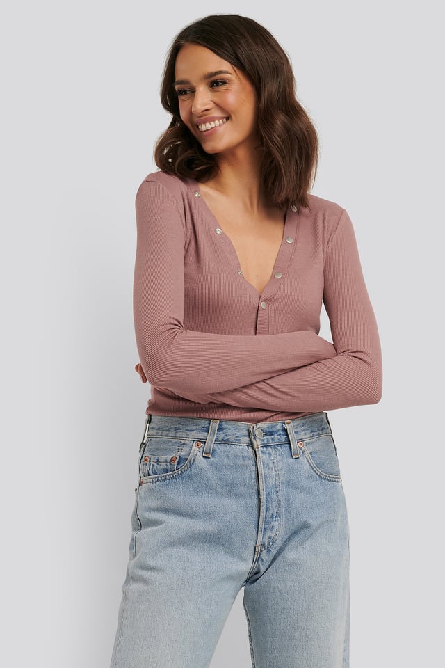 Neuletoppi Painonapeilla Dusty Dark Pink