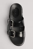 Black Spenne sandaler med spenne