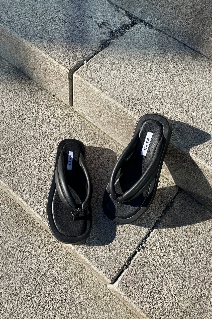 Schuhe Slip Ons & Flip Flops | Gesteppte Sandalen - RA38224