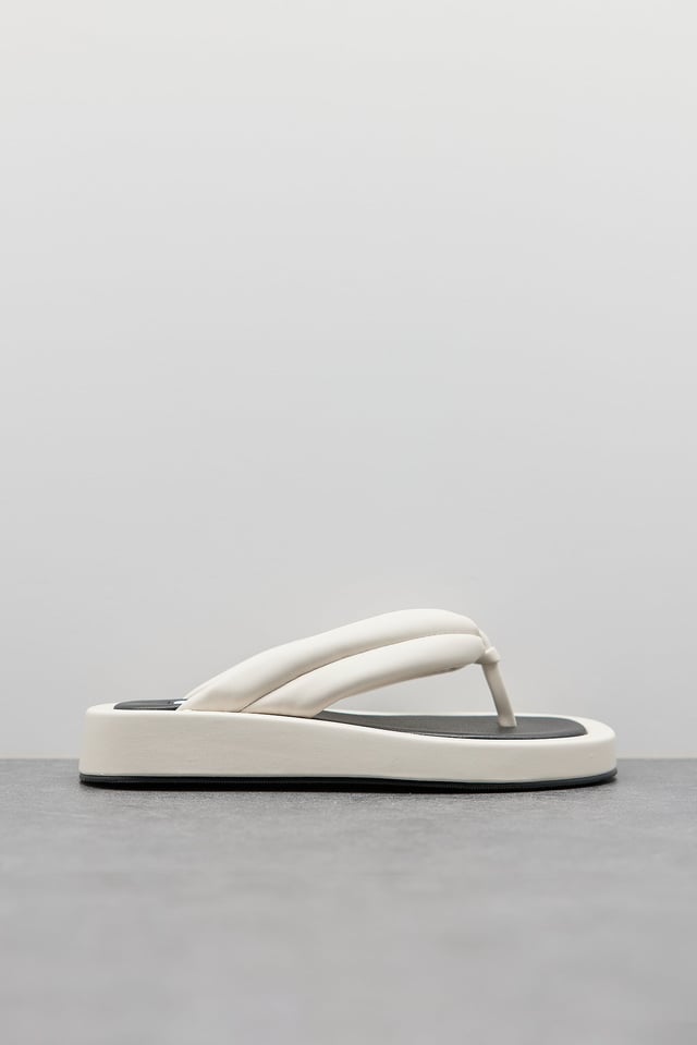 Offwhite Quilted Toe Strap Sandals