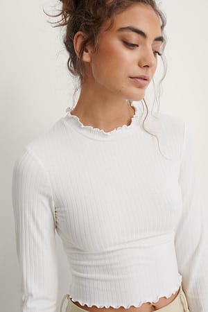 Ribbed Trumpet Sleeve Top Offwhite | NA-KD