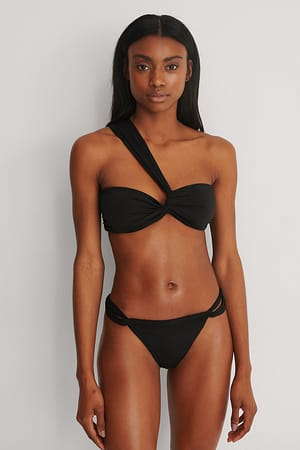 Black Recyklingowane dół bikini z wysokimi wycięciami
