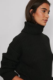 Ribbed Knitted Turtleneck Side Slit Sweater Black | NA-KD