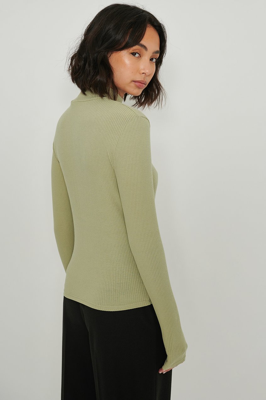 Pullover Oberteile | Gerippter Pullover mit langen Ärmeln und Rollkragen - CY70102