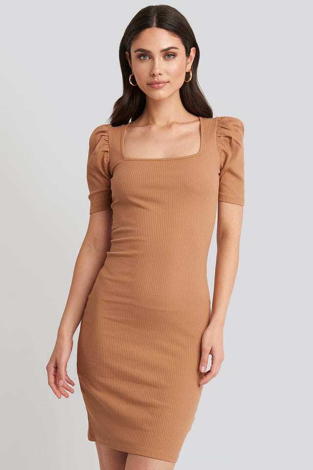 Ribbed Puff Sleeve Dress Tan