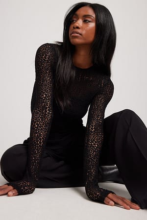 Black Round Neck Long Sleeve Lace Top