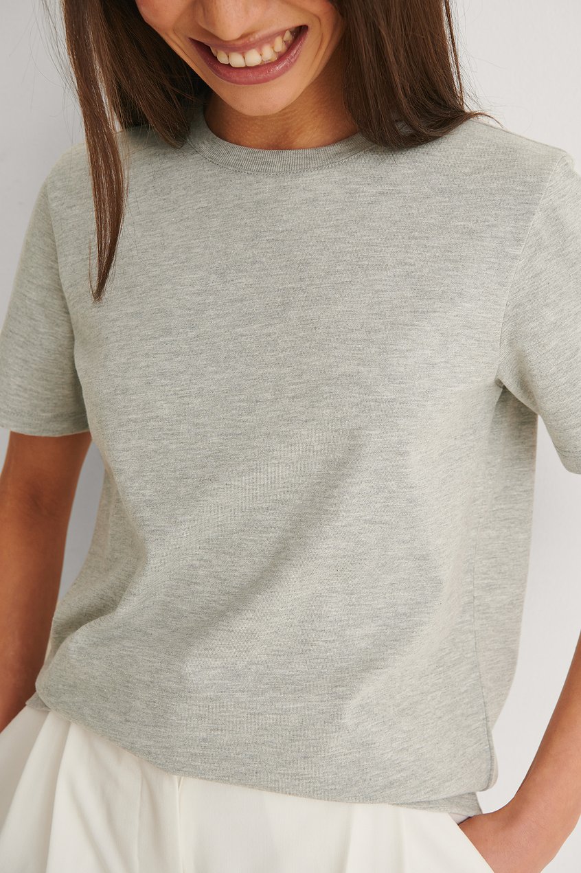 Oberteile Reborn Collection | T-Shirt mit rundem Ausschnitt aus Bio-Baumwolle - VB19004