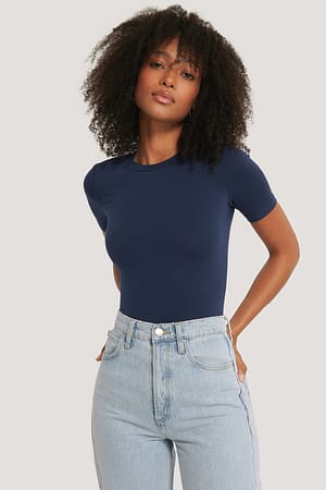 Roundneck Tight Fit Basic T-Shirt Blue | NA-KD