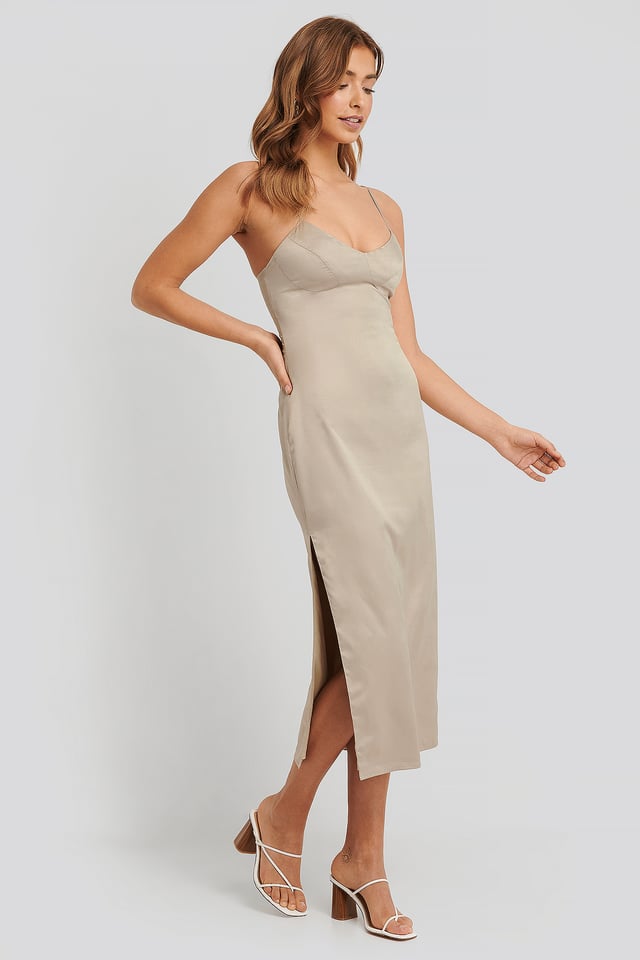 Satiinimidimekko Light Beige