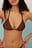 Top bikini a triangolo in tessuto lucido con dettaglio a cerchio