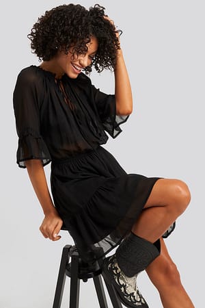 Black Short Sleeve Flounce Mini Dress