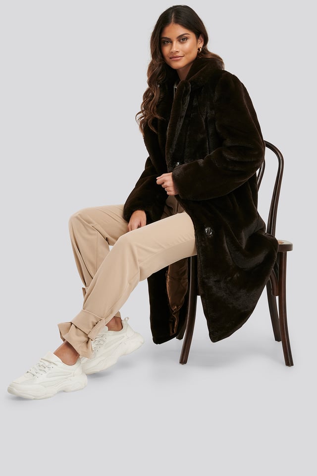 Fuskepelsjakke Brown