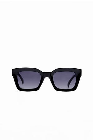 Black Gerecyclede zonnebril met vierkant montuur