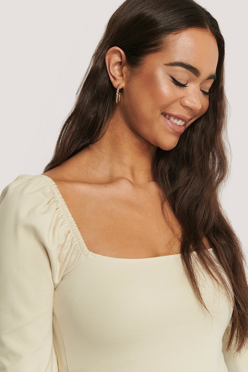 T-shirts | Tops Pulls à manches bouffantes | Square Neck Balloon Sleeve Top - MC10277