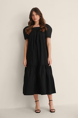 Black Baumwoll-Kleid mit eckigem Ausschnitt
