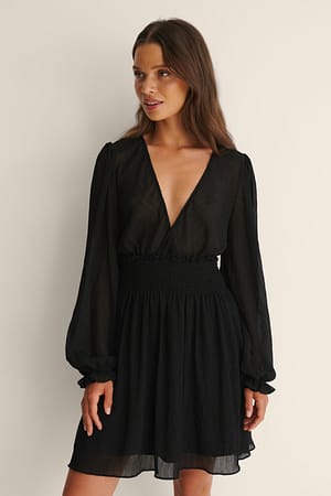 Black Gestructureerde smokdetail jurk