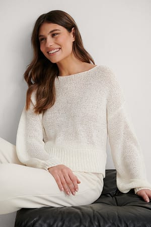 White Tape Yarn Knitted Short Sweater