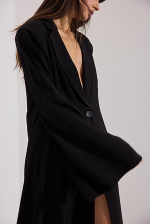 Black The Every Occasion Cape