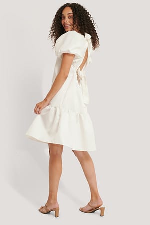 White Sukienka O Wyraźnej Teksturze_x000D_