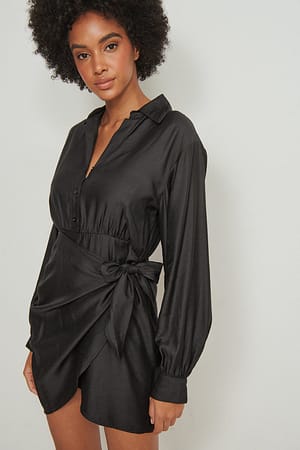 Black Mini-jurk met strik op de zijde