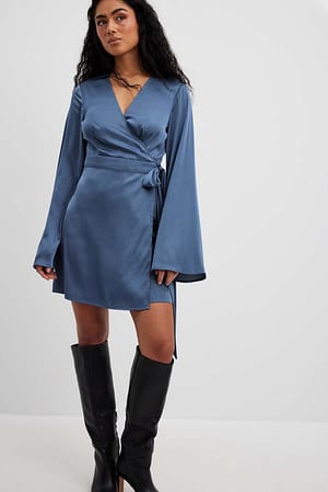 Dusty Blue Sukienka mini z wiązaniem w talii