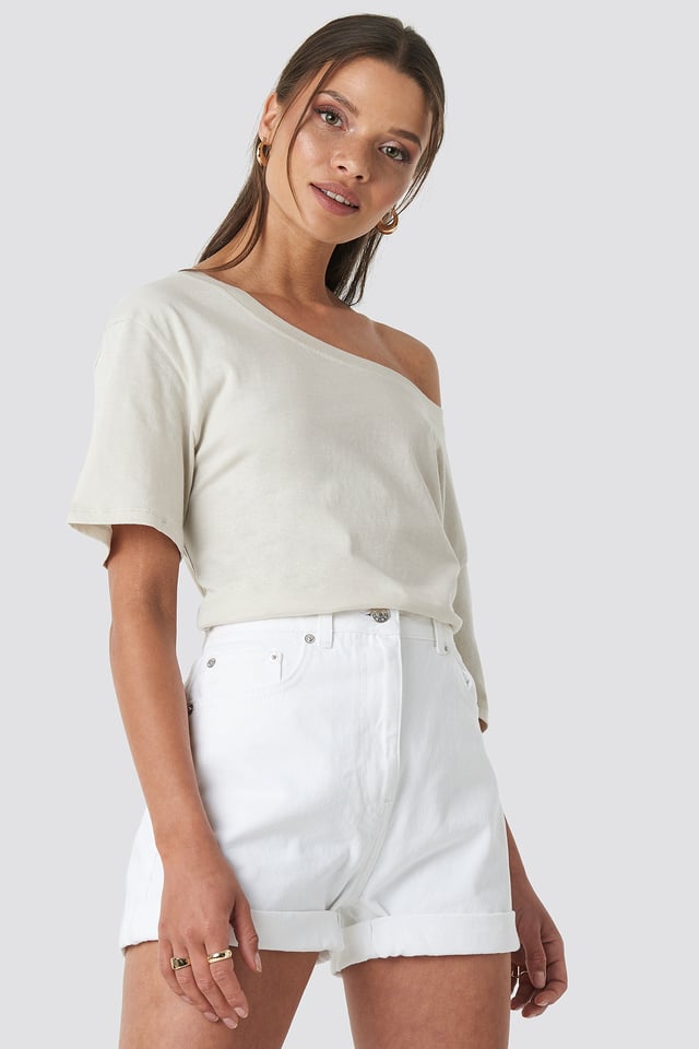 Turn Up Mom Shorts White