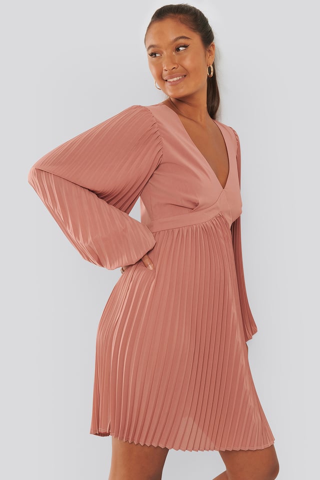 Volume Sleeve Pleated Skirt Dress Whiskey Rose
