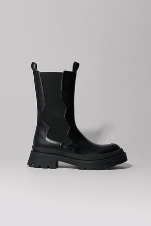 Black Vågiga boots