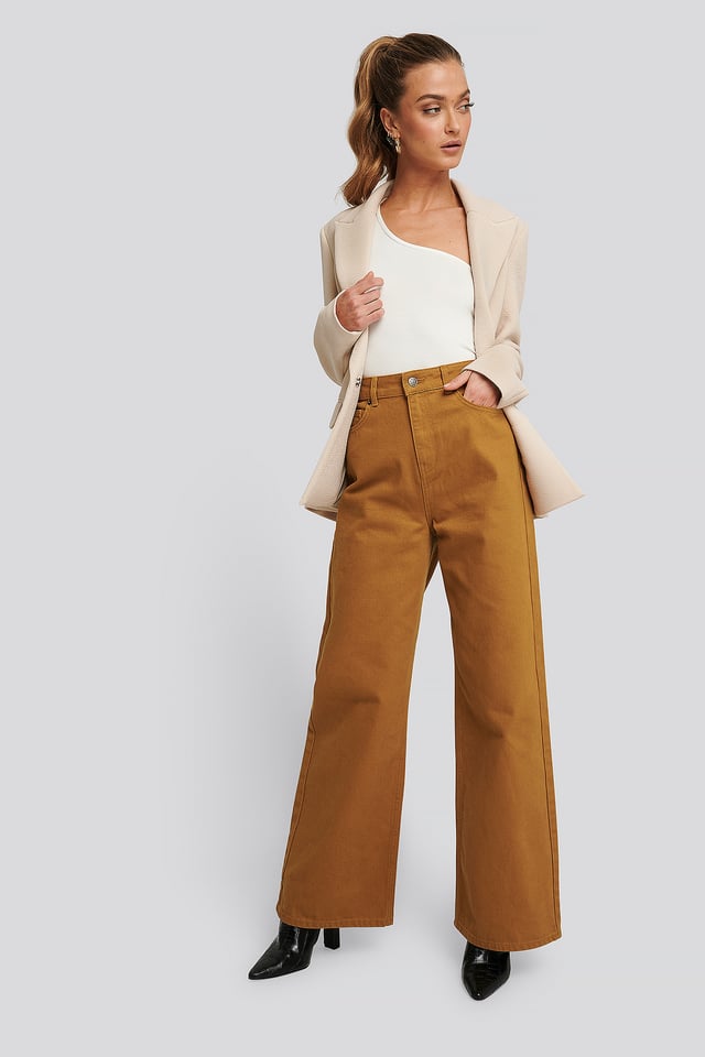 Wide Leg High Waisted Jeans Brown