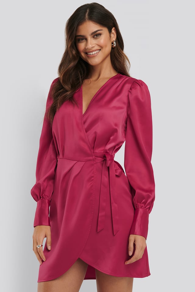 Kietaisumallinen Mekko Fuchsia
