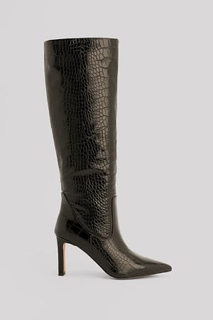 Black Pointy Loose Shaft Boots