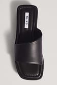 Black Padded Flatform Slippers