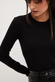 Black Ribbed Long Sleeved Round Neck Top