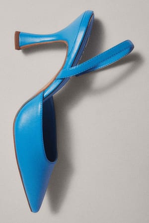 Blue Slingback-pumps med tynde timeglasformede hæle