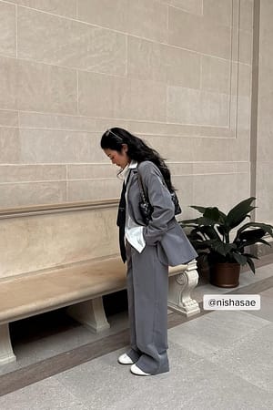 Grey Schwere Anzughose mit niedriger Taille