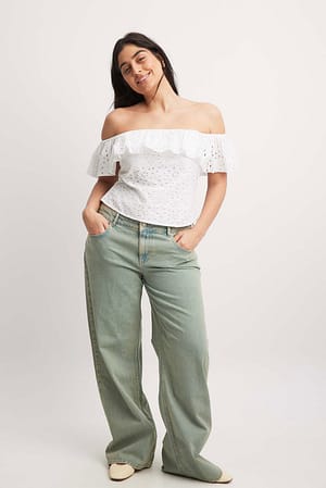 Off Shoulder Frill Anglaise Top Outfit